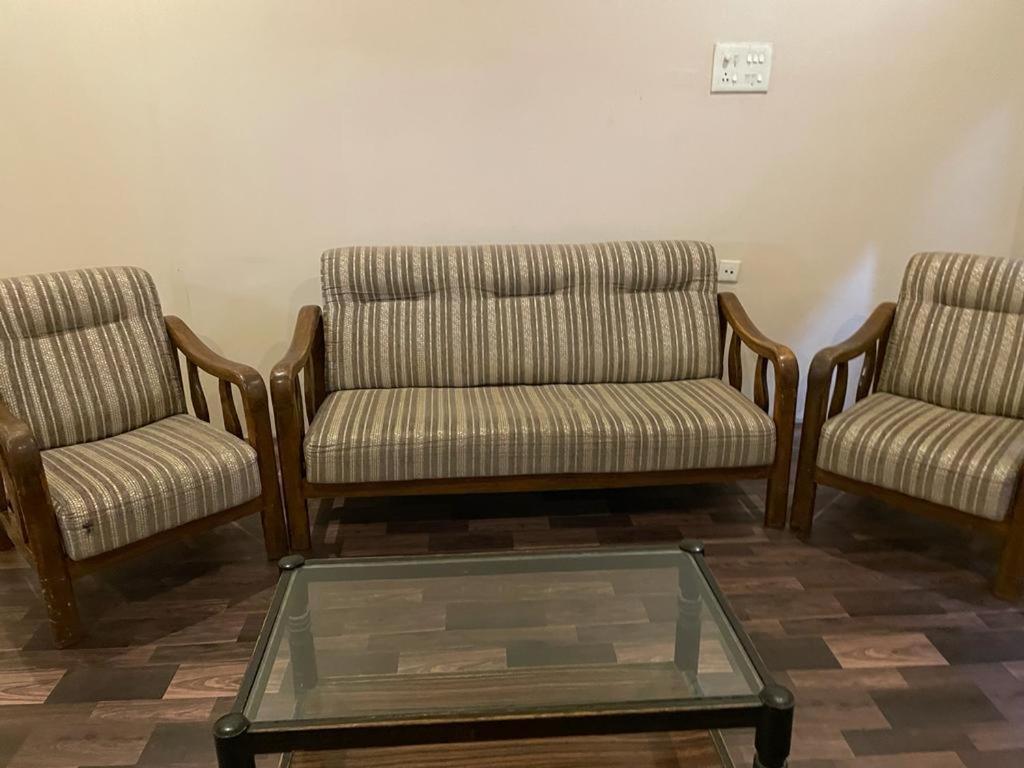 Apartment Visitors Lounge By Mmg - 2&3bhk Furnished - Rd 12 Banjara Hills