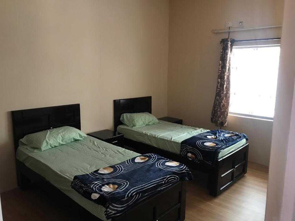 Visitors Lounge By Mmg - 2&3bhk Furnished - Rd 12 Banjara Hills Apartment *