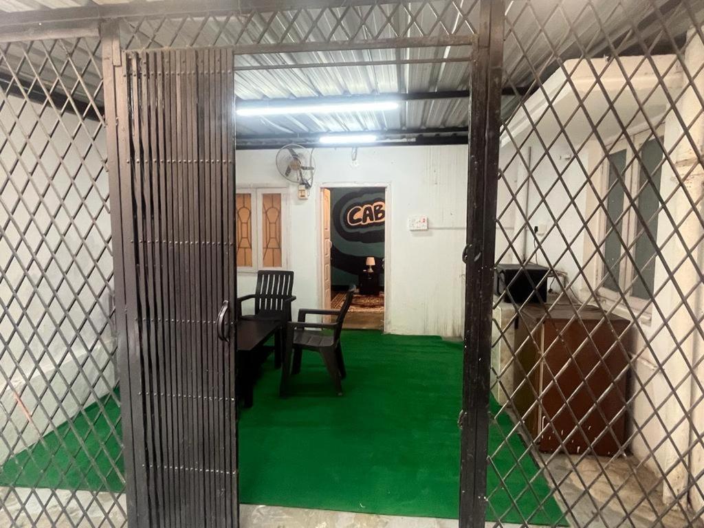 Visitors Lounge By Mmg - 2&3bhk Furnished - Rd 12 Banjara Hills